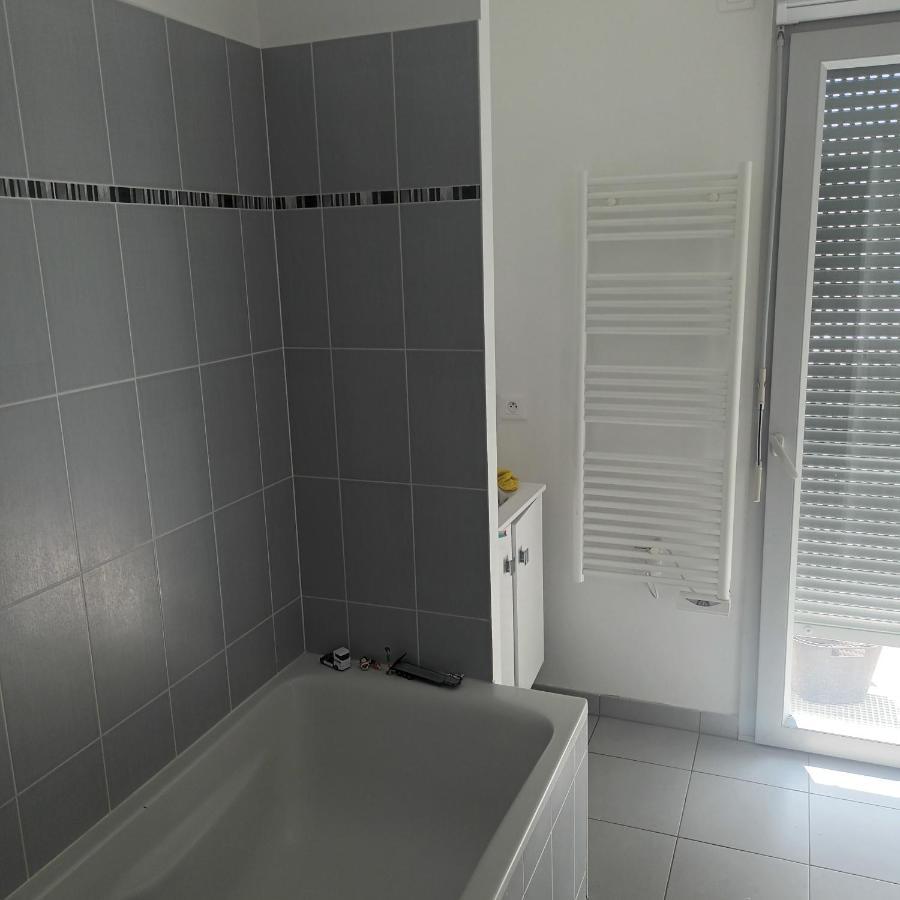 Apartamento Junior Brétigny-sur-Orge Exterior foto